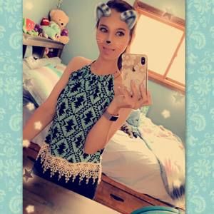 Meet your Posher, Serena